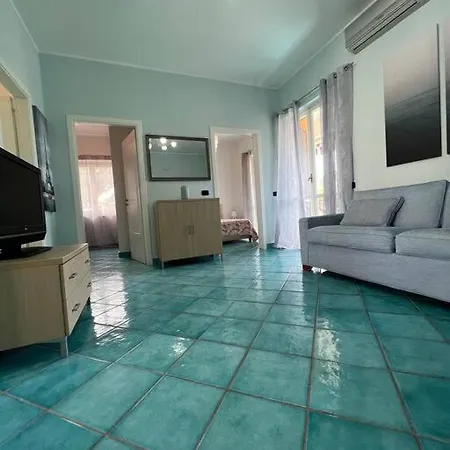 Baia Del Carpino 300 Mt Dal Mare Lejlighed Scalea