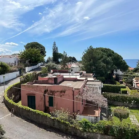 Baia Del Carpino 300 Mt Dal Mare *